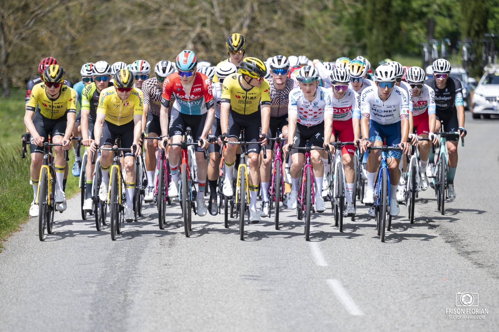 Peloton lors de la Ronde de l'Isard 2024